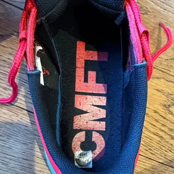 Nike Air Jordan 11 Mids Red size 11 like new - Picture 14 of 16